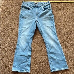 Levi’s 725 bootcut high waisted jeans